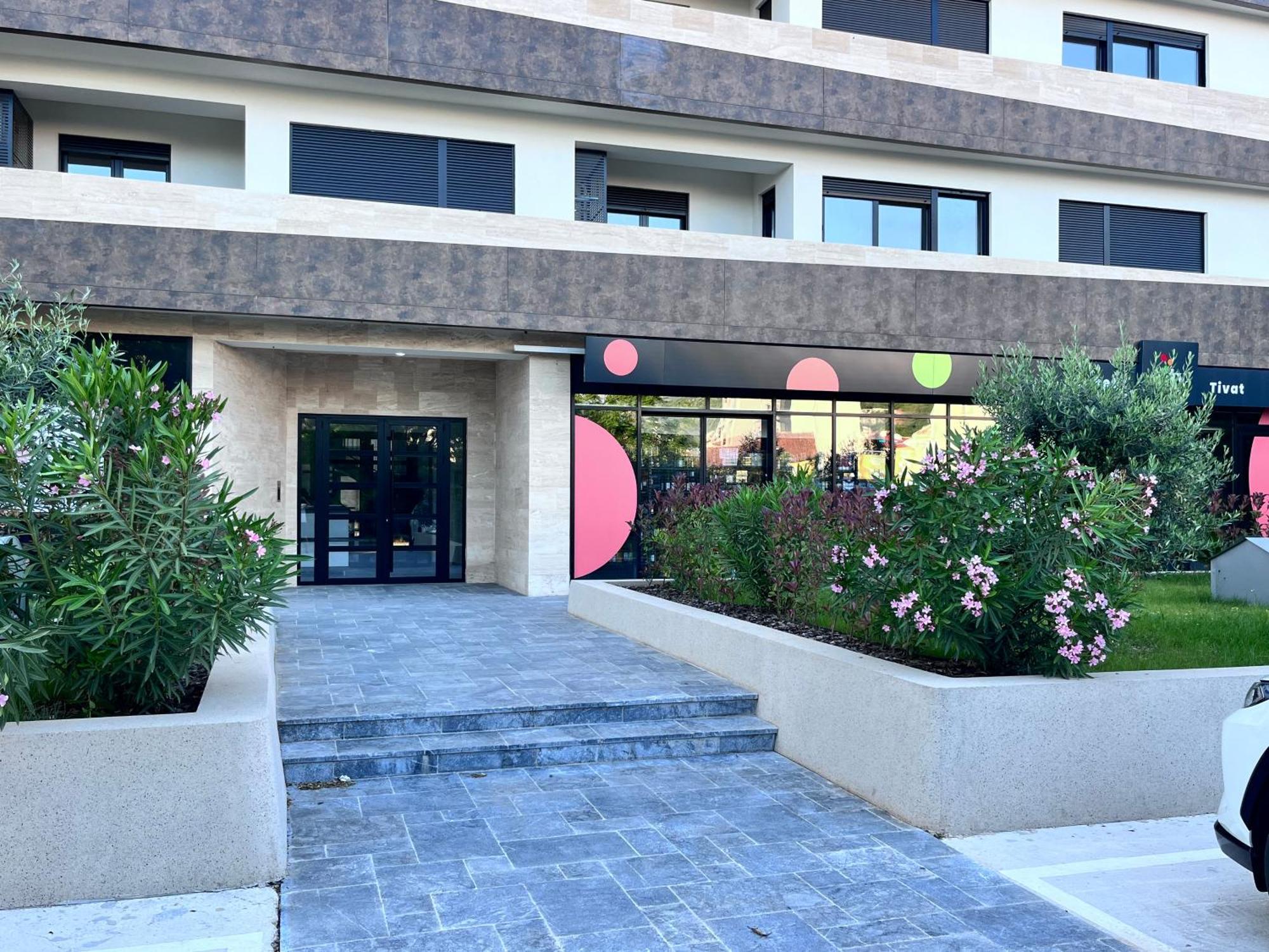 Tivat Apartments Экстерьер фото